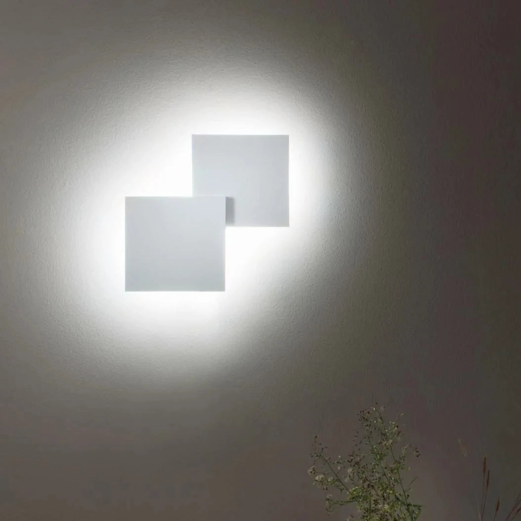 Puzzle-White-Double-Square-Lit