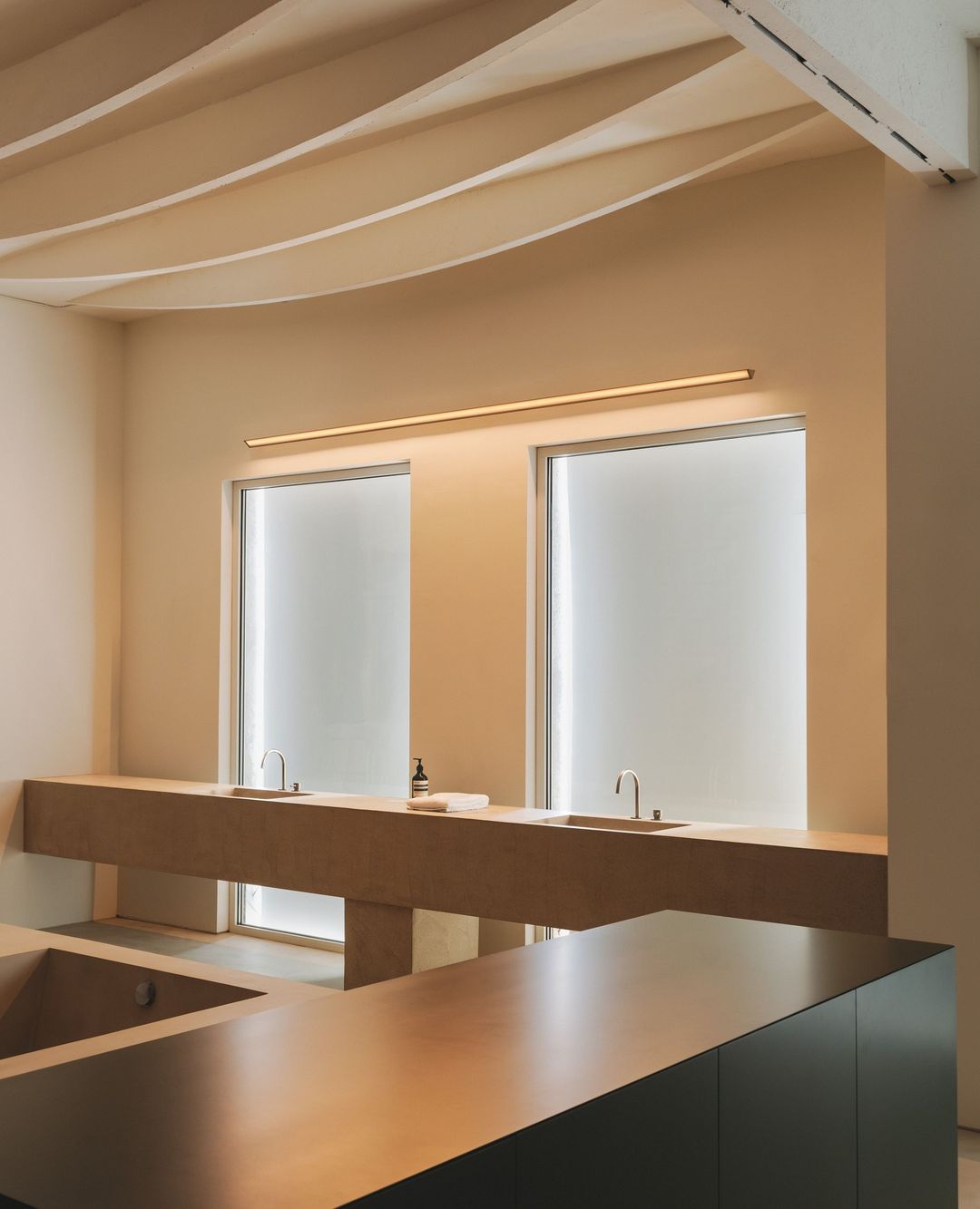 Spa Ceiling or Wall, Adjustable, 201 cm, LED, Dimmable, IP44
