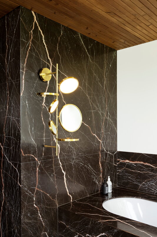 Tell Me Stories, Gold with Adjustable LED and Mirrors, LED, 12W, 2700K, Triac Dim, IP44