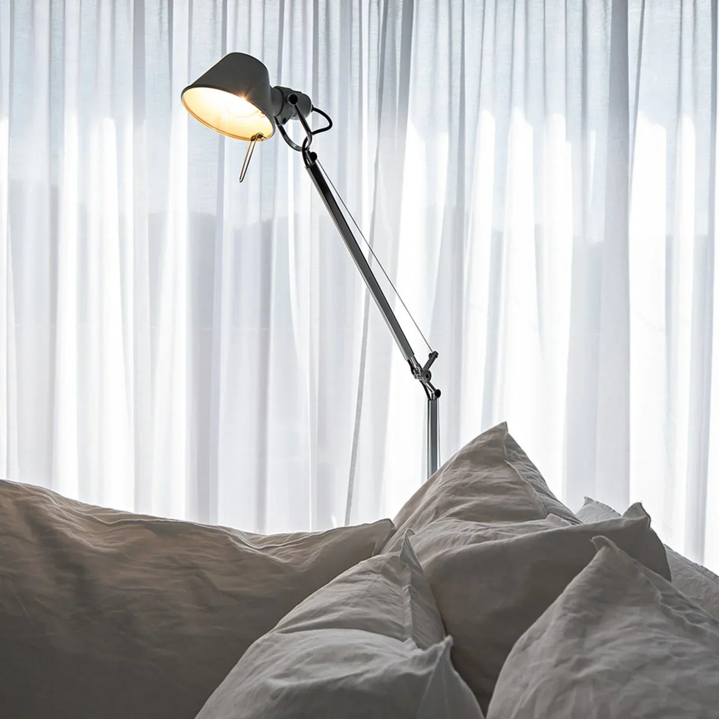 Tolomeo Floor, Small, Aluminium, E27, IP20