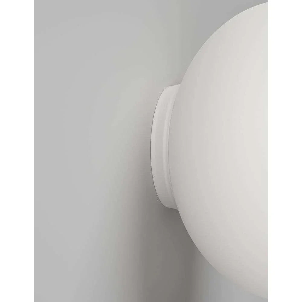 Volum Wall, 14 cm, White Glass, E14, IP54