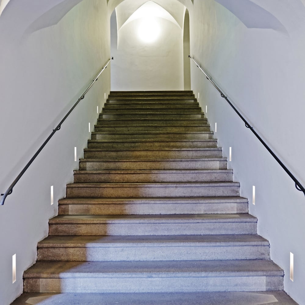 Borgo 200, Large Vertical Trimless Step Light, LED, IP20