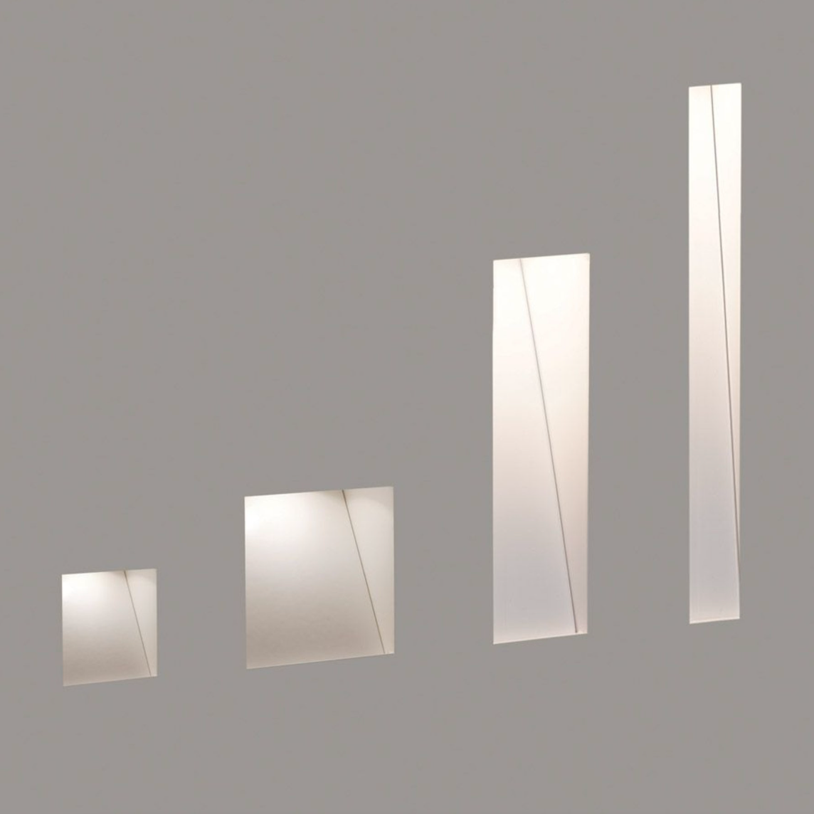 Astro Borgo step light illuminated in 4 shapes on grey wall