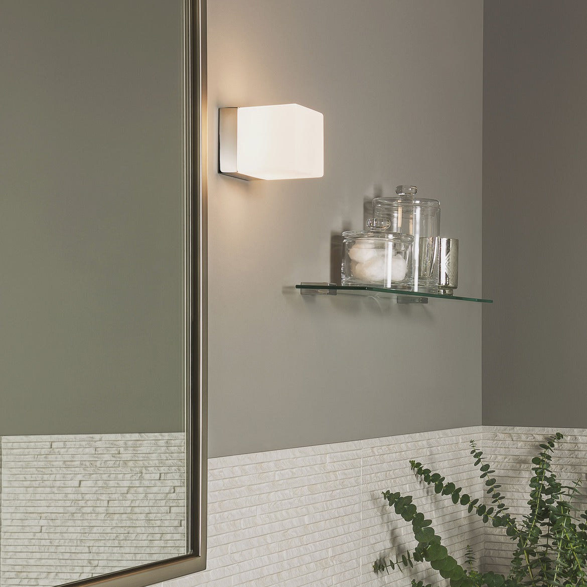 Cube, Wall Light, White Glass, G9, IP44