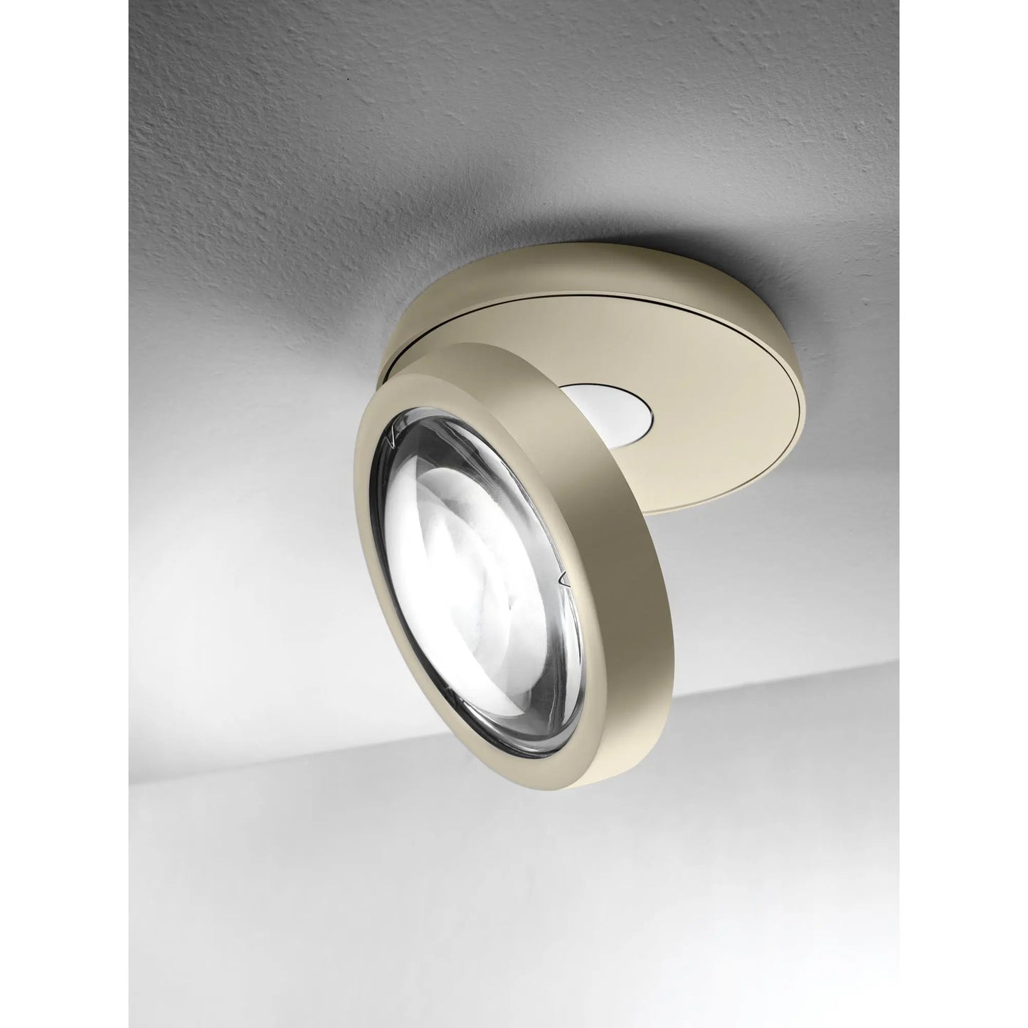 Nautilus Ceiling, Adjustable Spot, LED, Triac Dim, IP20